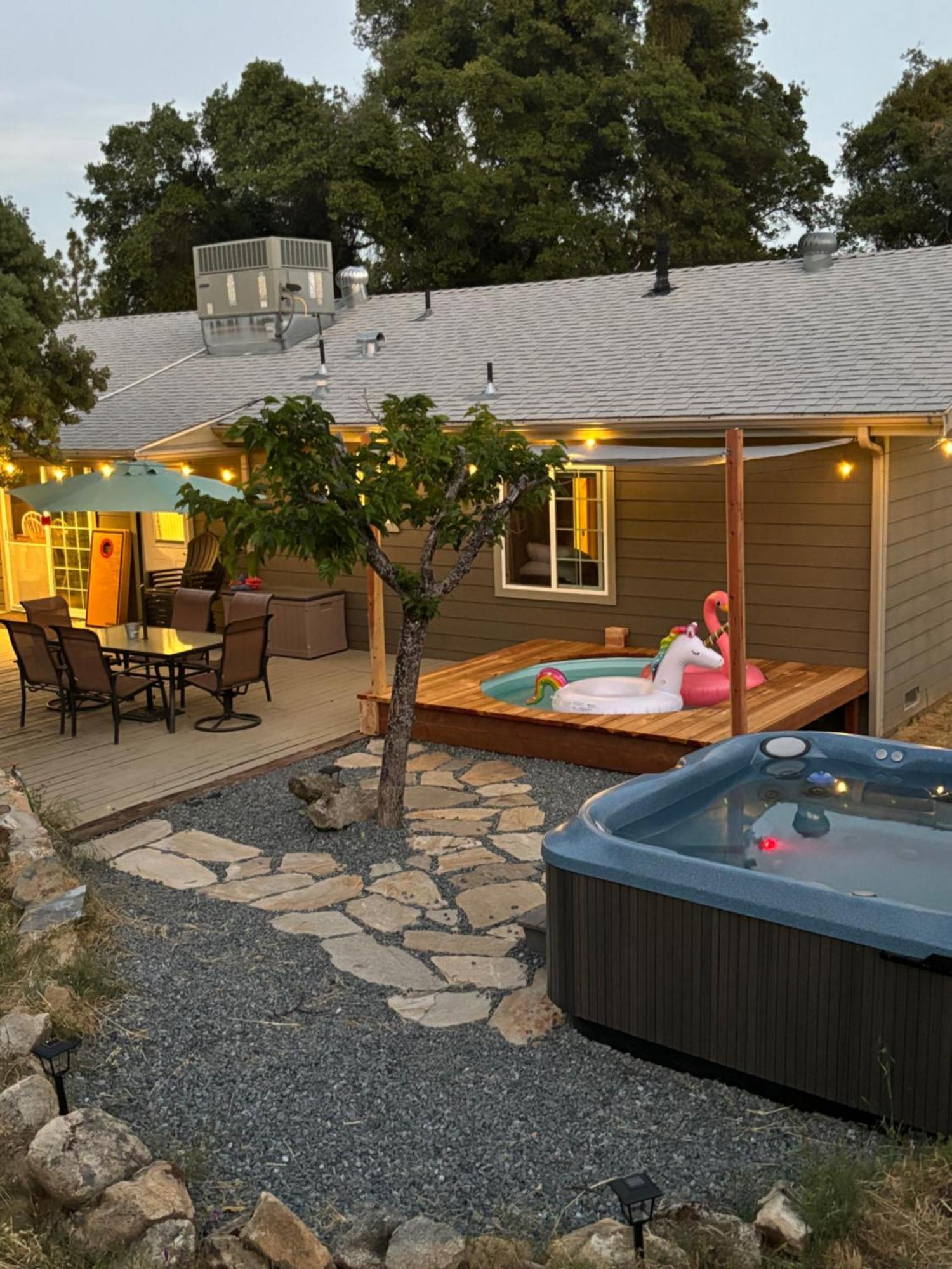 Manzanita Hill-35 Miles To Yosemite, 10 Miles To With 8 Person Holiday home Mariposa